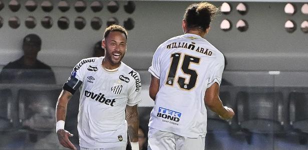 Santos tem Arão na zaga, Vasco promove estreia de reforço; veja escalações