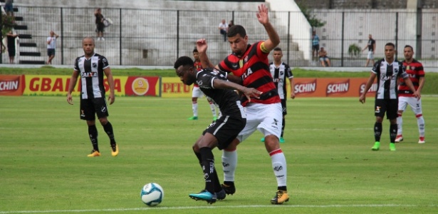 Vitória, de André Lima, perdeu do ABC por 3 a 1 pela Copa do Nordeste - Moysés Suzart/ EC Vitória