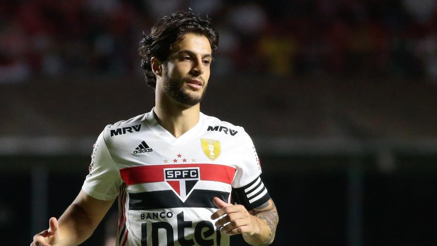 Hudson pode voltar ao time do São Paulo depois de ser poupado contra o Bahia na última quarta-feira - Marcello Zambrana/AGIF