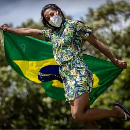 Veja quem serão os porta-bandeiras do Brasil na abertura do Pan de