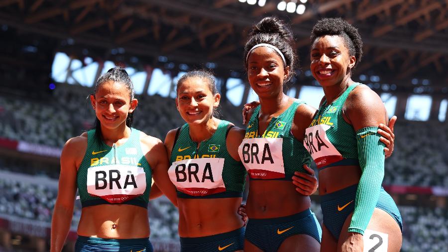 Bruna Farias, Ana Claudia Lemos, Vitoria Cristina Rosa e Rosangela Santos no revezamento 4x 100m nas Olimpíadas de Tóquio - REUTERS/Lucy Nicholson