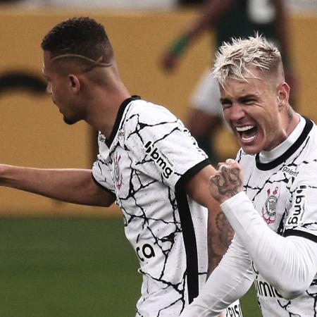 Roger Guedes jogador do Corinthians comemora  gol durante partida contra o Palmeiras pelo campeonato Brasileiro A 2021. - Ettore Chiereguini/AGIF