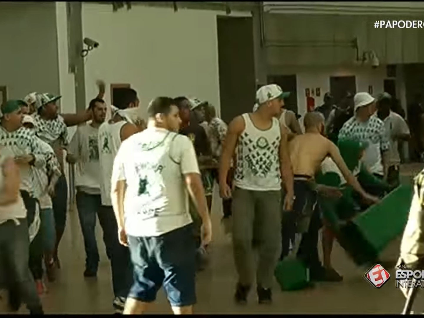 União Flarinthians! Torcedores se unem contra Palmeiras pela final da  Libertadores - Coluna do Fla