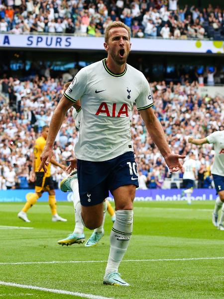 Harry Kane comemora gol do Tottenham contra o Wolverhampton - Craig Mercer/MB Media/Getty Images