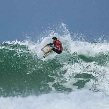 Filipe Toledo avança direto ao Round 3 em Bells Beach Filipe Toledo avança direto ao Round 3 em Bells Beach
