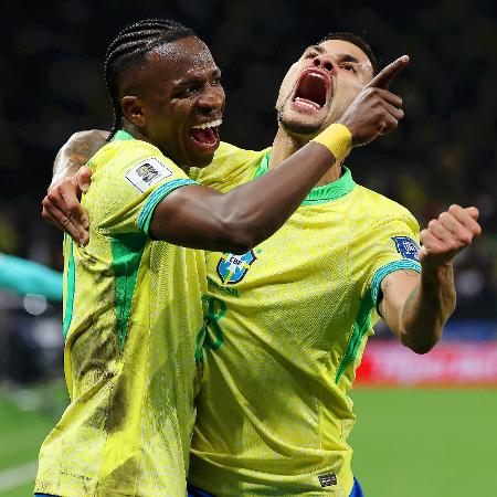 Vini Jr comemora gol do Brasil sobre o Paraguai em duelo das Eliminatórias Vini Jr comemora gol do Brasil sobre o Paraguai em duelo das Eliminatórias