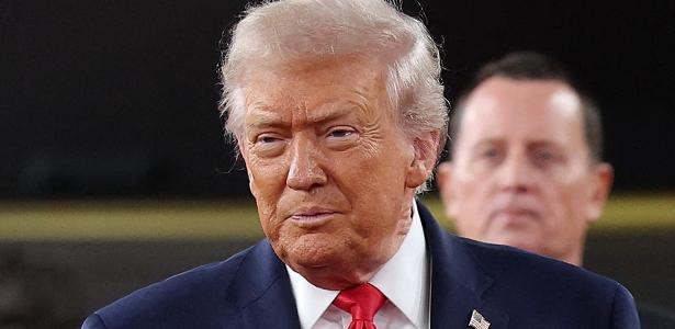 Trump volta a defender tarifas a outros países e brinca: 'É minha palavra favorita'