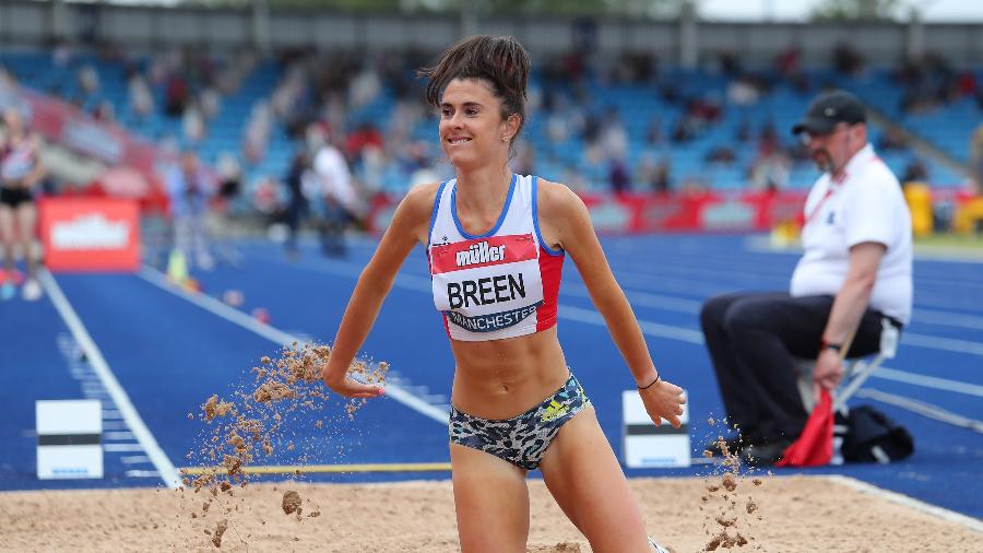 Olivia Breen em competição em 27 de Junho de 2021, em Manchester, na Inglaterra - Ashley Allen/Getty Images