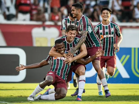 Jhon Arias retorna e Fluminense terá time completo contra o Flamengo -  Esportes - R7 Futebol