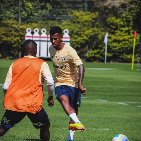 Marcos Antônio durante treino do São Paulo