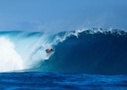 Medina repete Olimpíadas, pede 10 após tubaço e segue vivo em Fiji - Matt Dunbar/World Surf League