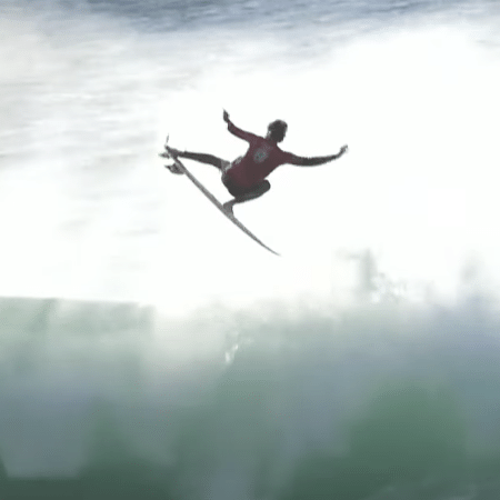 Yago Dora decola e estreia com vitória em J-Bay Yago Dora decola e estreia com vitória em J-Bay