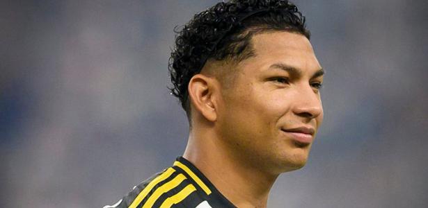 Asi Rony Dispensado por Sampaoli, Rony foi prioridade de Vojvoda no Santos