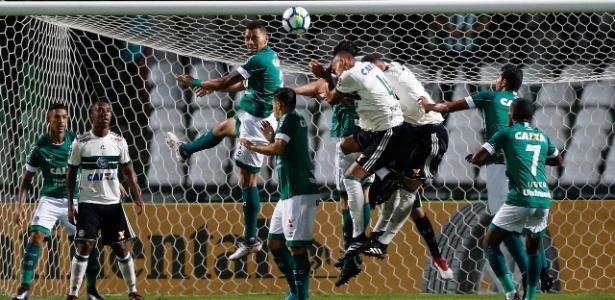 Coritiba e Goiás na série B - Rodolfo Buhrer/Paraná Portal - Rodolfo Buhrer/Paraná Portal