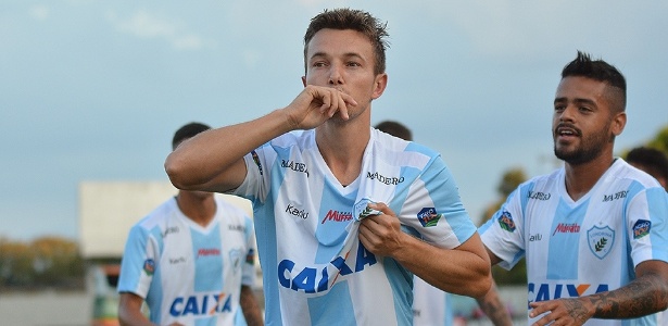 Dagoberto já havia feito gol em sua estreia, contra o Boa Esporte - Gustavo Oliveira/LEC