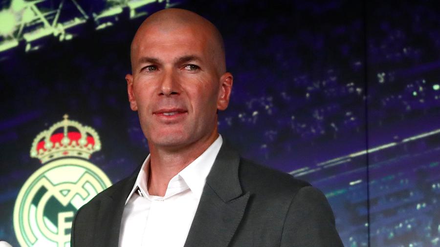 Zinedine Zidane, durante apresentação no Real Madrid - REUTERS/Susana Vera