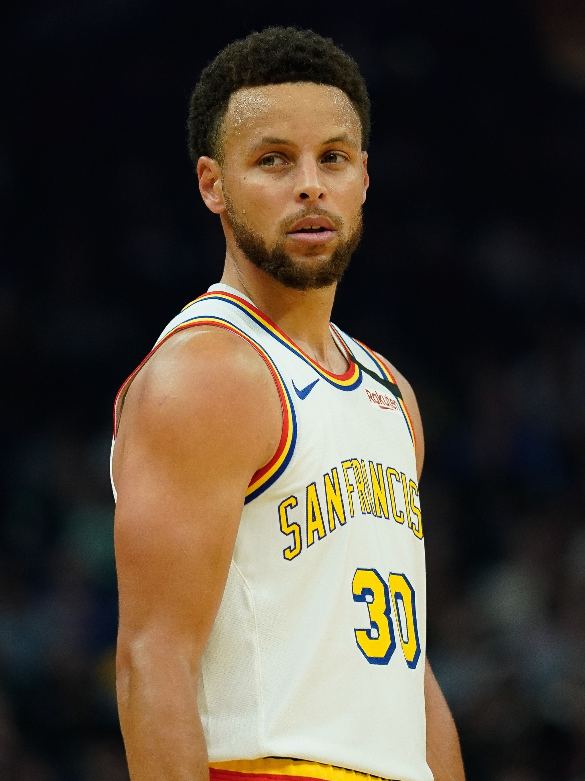 Tetra com os Warriors, Stephen Curry pode ser considerado um dos 10 maiores  da história da NBA? - Folha PE