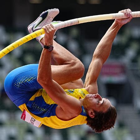 Armand Duplantis quebra o recorde mundial do salto com vara