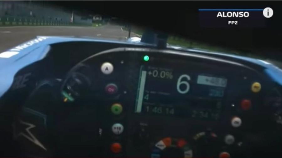 A câmera no capacete permite ter a mesma visão que o piloto tem de dentro do carro de Fórmula 1 - Reprodução/YouTube Matt Amys