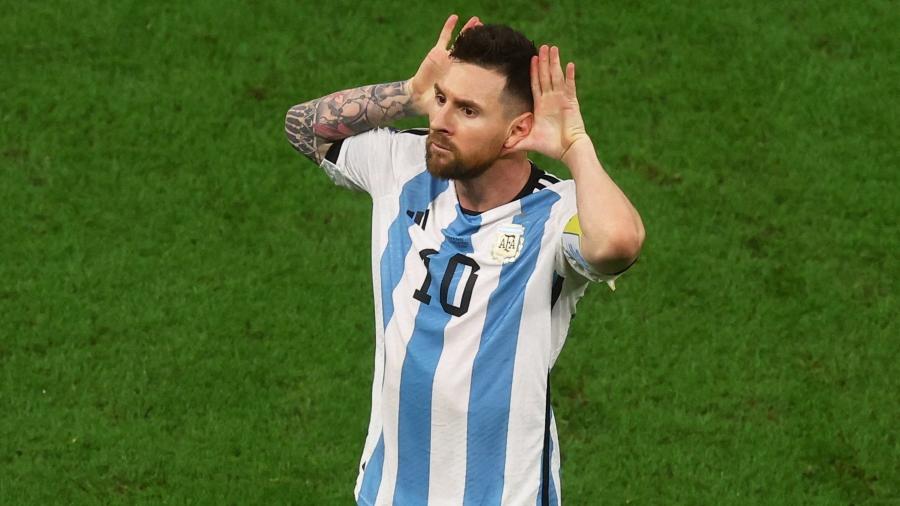 Messi provocou os holandeses ao fazer o segundo gol da Argentina nas quartas de final - REUTERS/Paul Childs