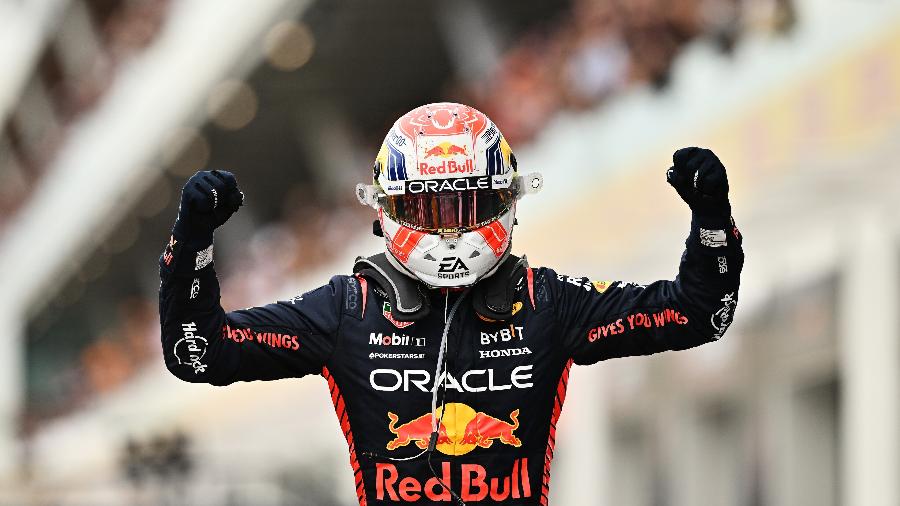 Max Verstappen comemora sua 41ª vitória na F1, em Montréal - Minas Panagiotakis/Getty Images