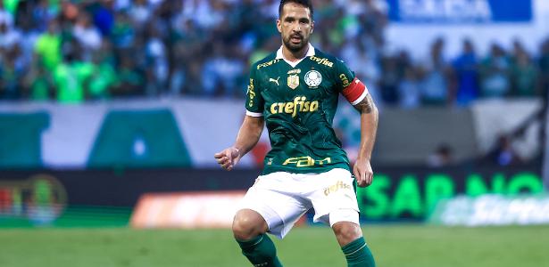 JANELA MOVIMENTADA! Movimentações do mercado indicam possíveis saídas e chegadas no Palmeiras