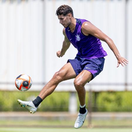 Pedro Raul, do Corinthians, marcou em jogo-treino do Corinthians