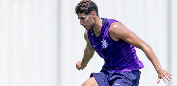 Corinthians domina União Barbarense em jogo-treino com gol de Pedro Raul