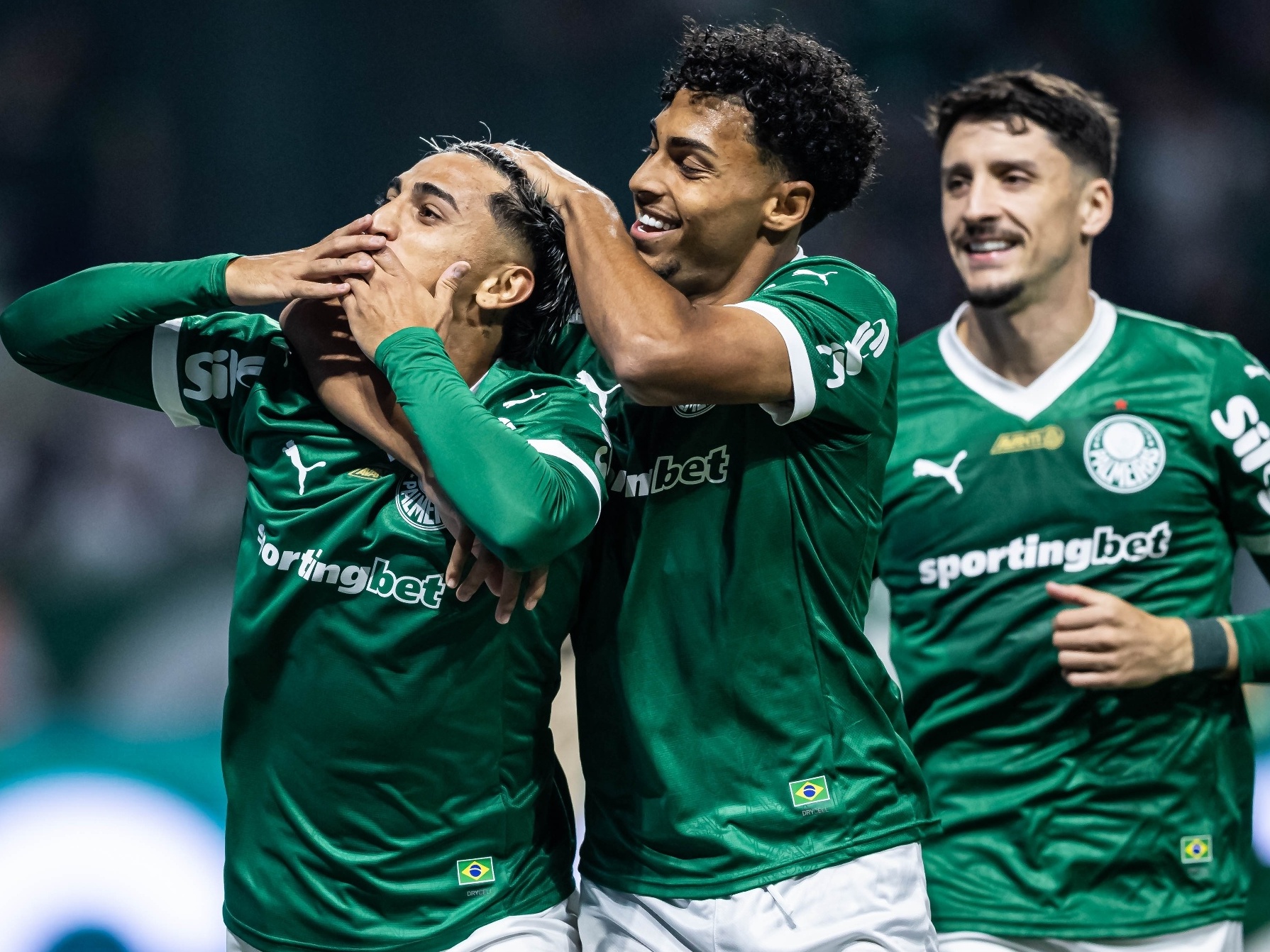 Palmeiras bate Grêmio por 1 a 0 e alcança 300 vitórias em casa pelo Brasileirão