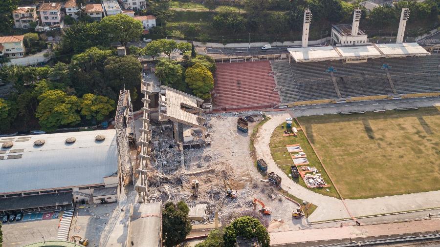 Demolição do Tobogã do estádio do Pacaembu - Simon Plestenjak/Folhapress