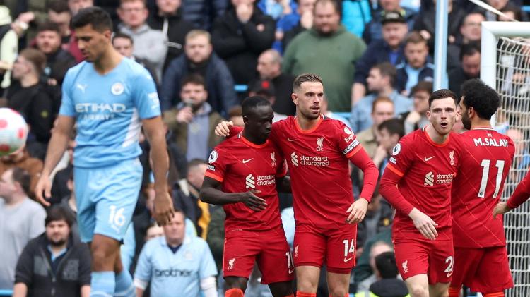 Jogadores do Liverpool comemoram gol contra o Manchester City em partida da Premier League - Phil Noble/Reuters - Phil Noble/Reuters