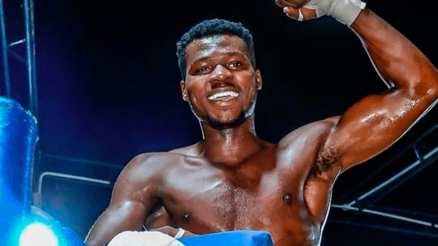 O boxeador nigeriano Miracle Amaeze morreu aos 18 anos após sofrer dois nocautes em um treino - Reprodução/Twitter