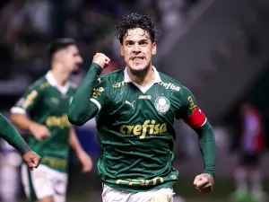 Gustavo Gómez iguala Luís Pereira como maior zagueiro-artilheiro do Palmeiras