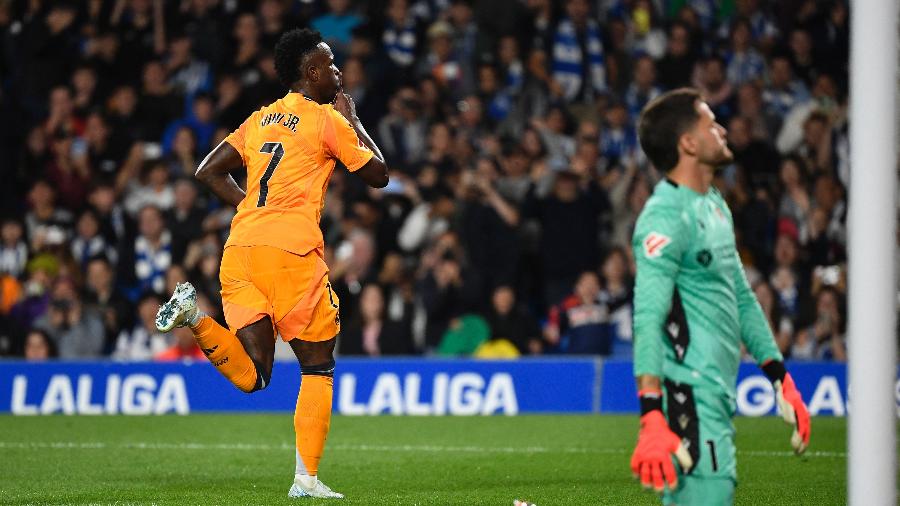 Vini Júnior comemora gol marcado pelo Real Madrid