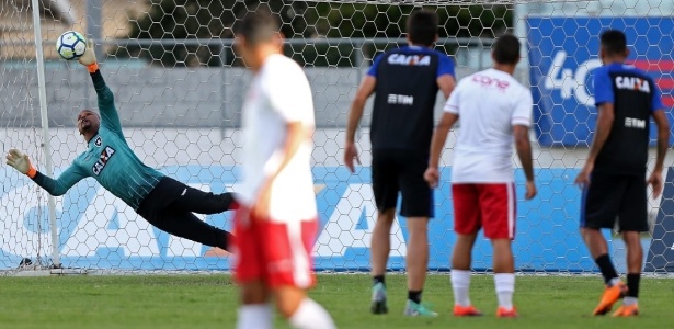 Jefferson pegou um pênalti e garantiu vitória do Botafogo em jogo-treino - Vitor Silva/SSPress