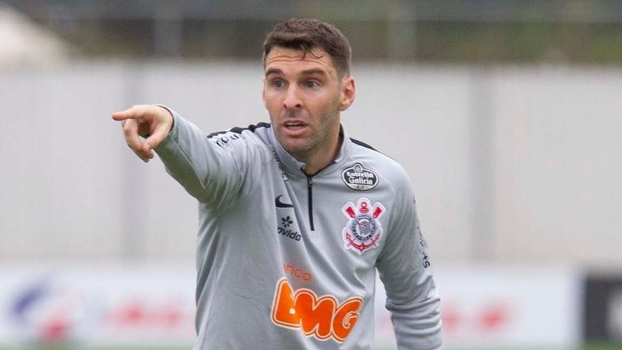 Mauro Boselli, de três gols marcados na temporada, será titular do Corinthians contra o Goiás - Daniel Augusto Jr./Agência Corinthians