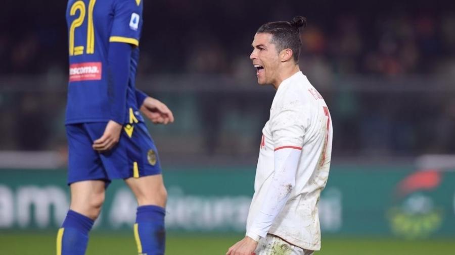 A Juventus de Cristiano Ronaldo lidera o Campeoanto Italiano, paralisado em razão da pandemia - Reuters