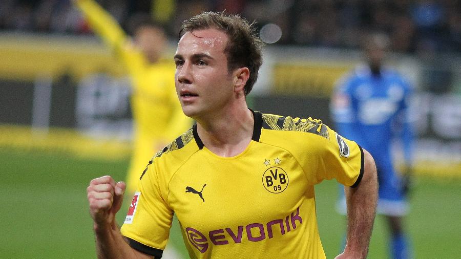 Mario Götze estava sem clube no mercado da bola desde que deixou o Borussia Dortmund - DANIEL ROLAND/AFP