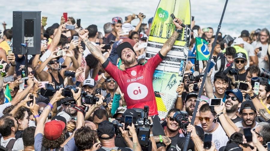Filipe Toledo é tricampeão da etapa brasileira do Circuito Mundial de Surfe - WSL/Poullenot/Divulgação