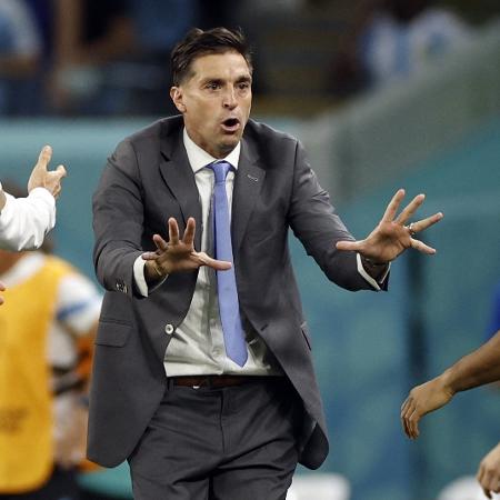 Diego Alonso, técnico do Uruguai, durante a partida contra Gana pela Copa do Mundo. - JOHN SIBLEY/REUTERS