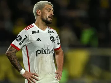 Faltou o gol: Flamengo só empata com Peñarol e dá adeus à Libertadores