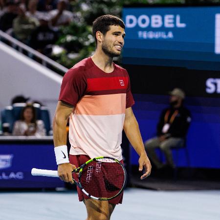 Carlos Alcaraz foi derrotado por David Goffin (#55) na segunda rodada em Miami Carlos Alcaraz foi derrotado por David Goffin (#55) na segunda rodada em Miami