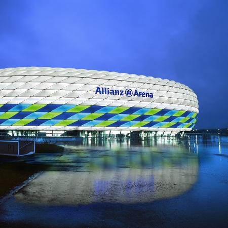 Estádios não terão presença de torcedores até o fim da temporada na Alemanha - Allianz Group via Getty Images