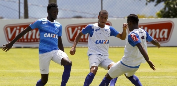 Fabiano não treinou por dois dias e Mayke tem chances de ser o titular no sábado - Washington Alves/Light Press/Cruzeiro