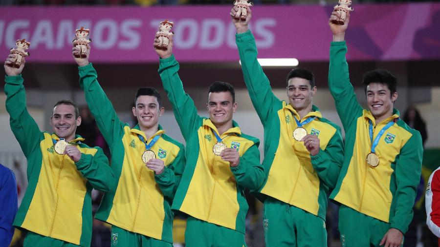 Equipe brasileira de ginástica artística celebra o ouro no Pan de Lima-2019 - REUTERS/Ivan Alvarado