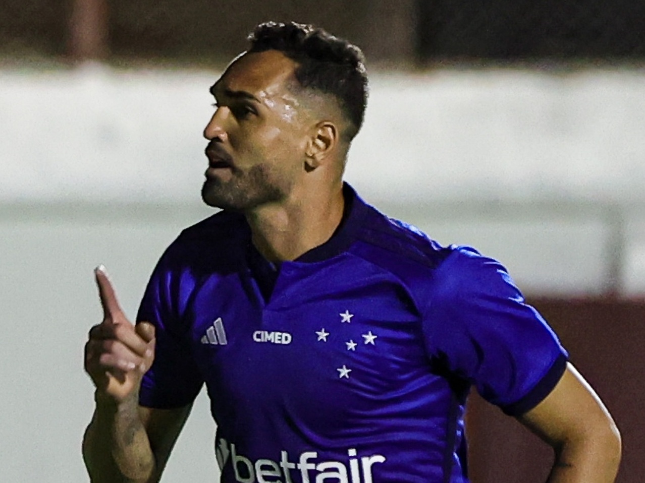 Matheus Carvalho comemora gol e quer espaço no time do Náutico - Vídeos -  Gazeta Esportiva.com