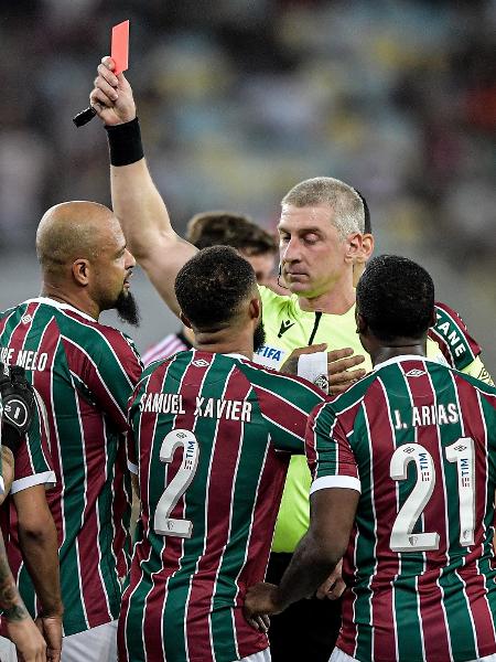 Felipe Melo foi expulso por Anderson Daronco em Fluminense x Flamengo - Thiago Ribeiro/AGIF