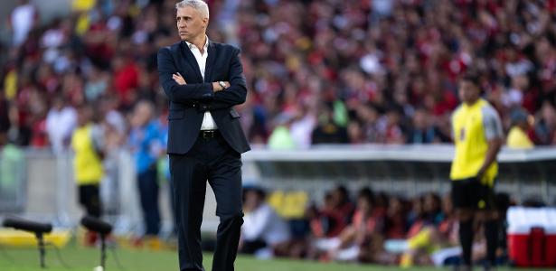 Rafael pede paciência ao São Paulo após retorno de Crespo ao comando