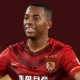 Robinho em ação pelo Guangzhou Evergrande - Xinhua/Liu Dawei