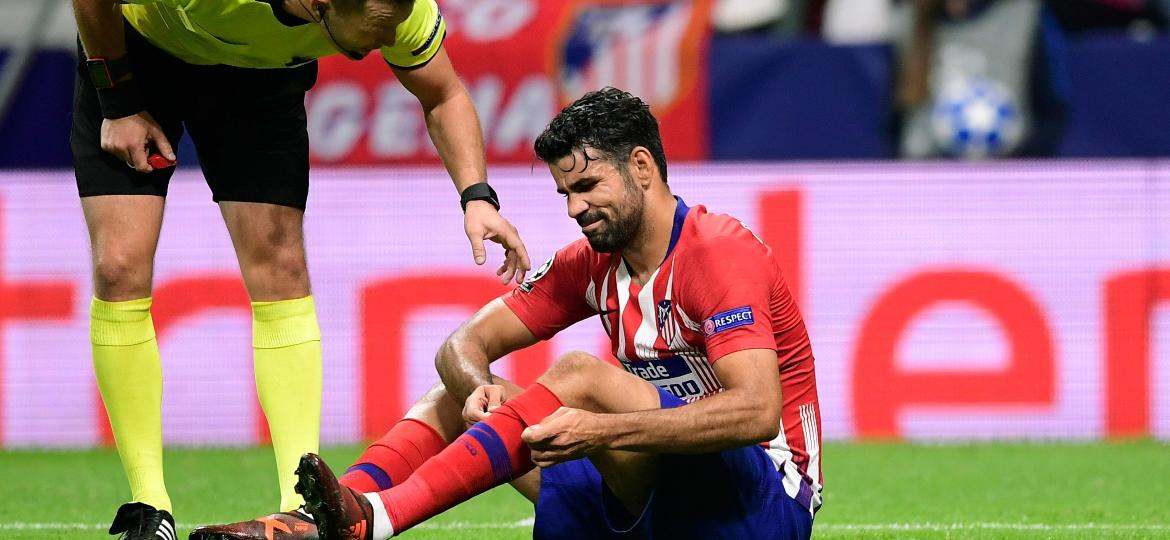 Diego Costa vai passar por novo tratamento para tentar estar pronto para o jogo contra o Barcelona - Javier Soriano/AFP Photo